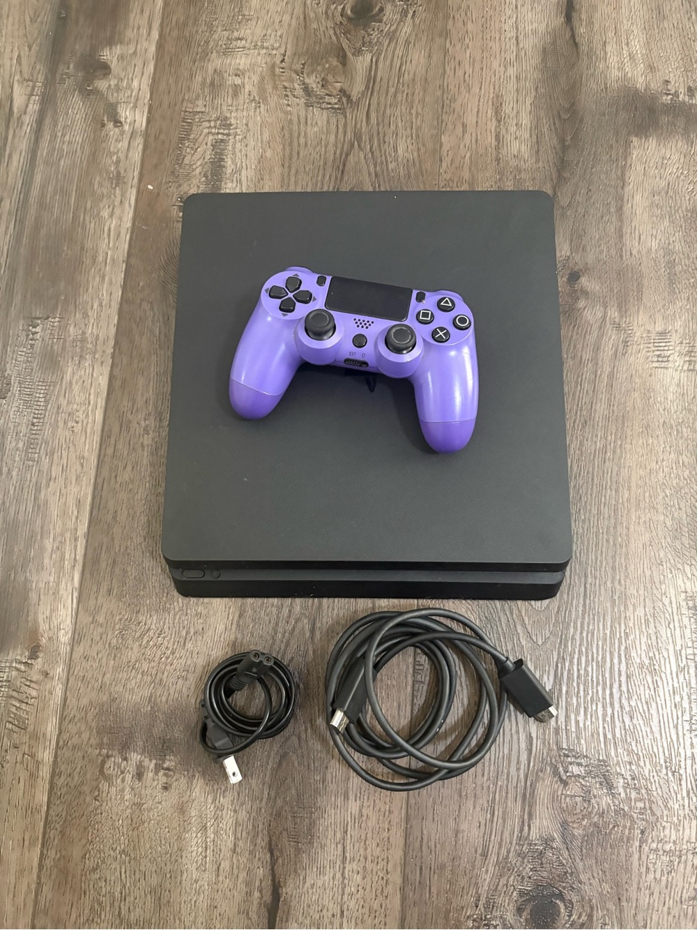 Sony PlayStation 4 Slim
